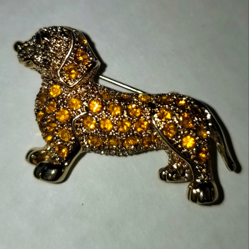 Gemstone Dog Brooch/Pin